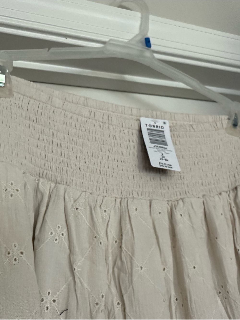 Torrid Eyelet Smocked Waist Tea-Length Skirt, size 3x - Picture 4 of 13